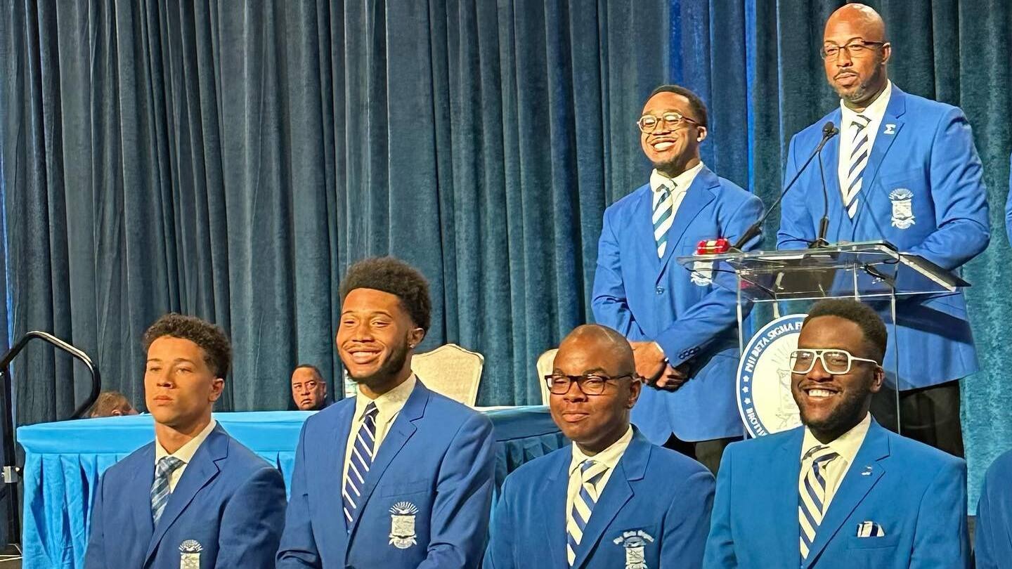 Alain LeRoy Locke Scholar Honors Chapter Inductee